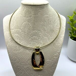 Liz Claiborne Choker Necklace  Gold Tone with Modern Pendant Big Bold Statement